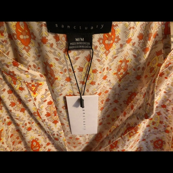 BNWT SANCTUARY Stylish Top. Sz M. - Picture 4 of 6
